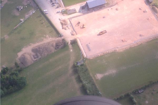 Aménagement terrain de football synthétique et en gazon naturel - Sportinfrabouw NV